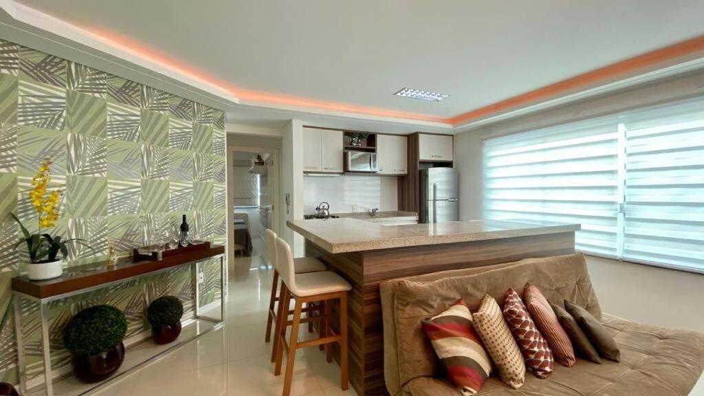 Solar Das Ilhas - Aconchegante Apartamento Na Linda Praia De 4 Ilhas Bombinhas Ngoại thất bức ảnh