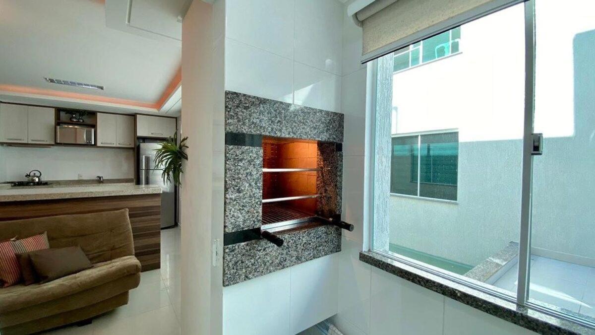 Solar Das Ilhas - Aconchegante Apartamento Na Linda Praia De 4 Ilhas Bombinhas Ngoại thất bức ảnh