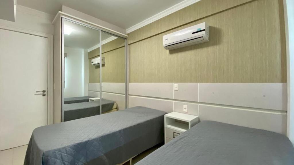 Solar Das Ilhas - Aconchegante Apartamento Na Linda Praia De 4 Ilhas Bombinhas Ngoại thất bức ảnh