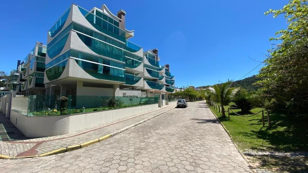 Solar Das Ilhas - Aconchegante Apartamento Na Linda Praia De 4 Ilhas Bombinhas Ngoại thất bức ảnh